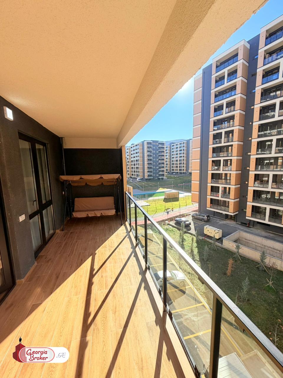 nearly repaired 2-room apartment for sale